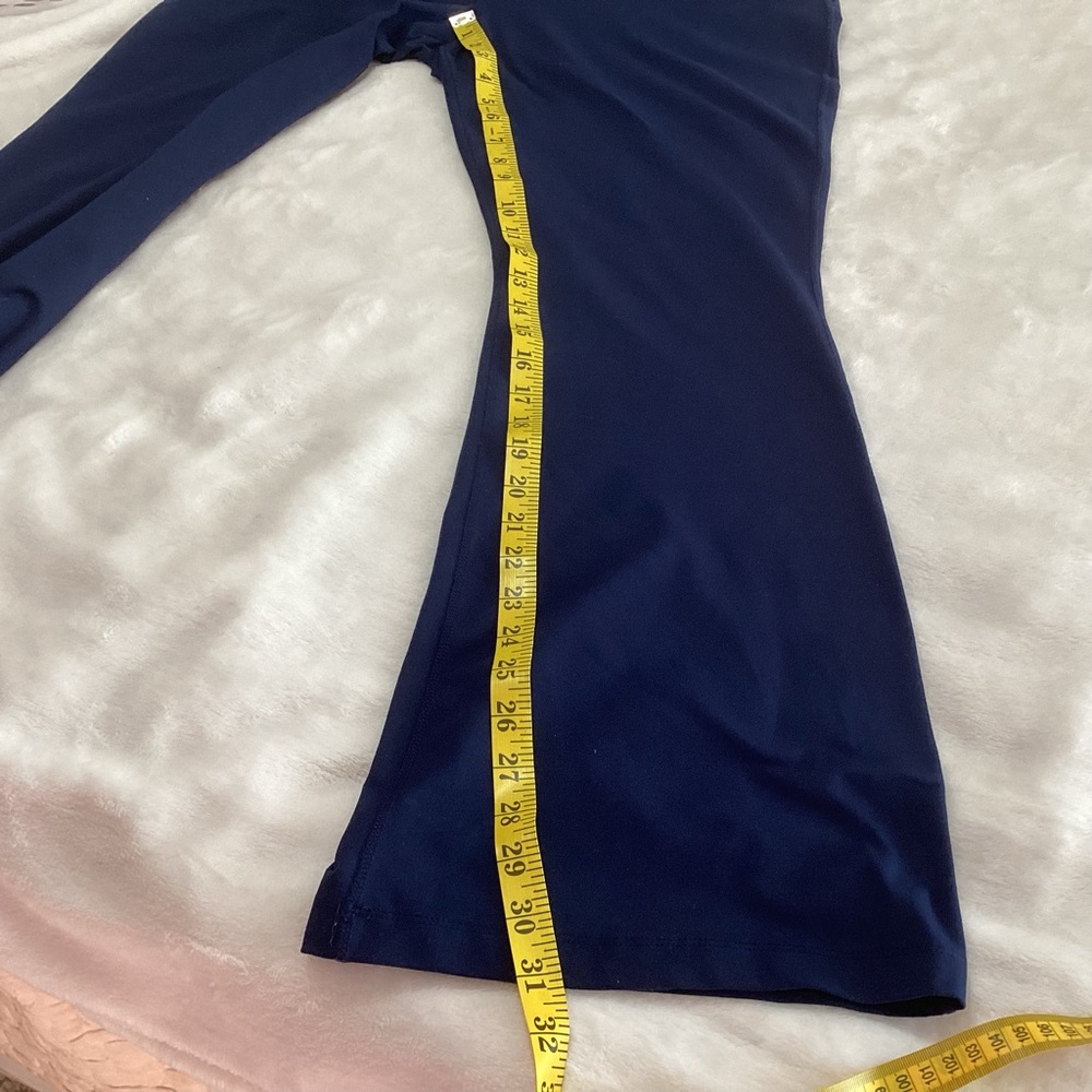 Lands' End Women's Active Pants Size XL/18 Blue Flare Leg Activewear VGUC - Picture 8 of 12
